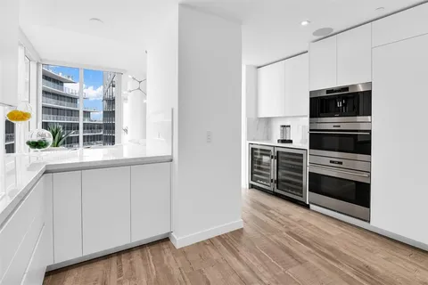 $4,300,000 | 2200 North Ocean Boulevard, Unit S906, Fort Lauderdale, FL 33305