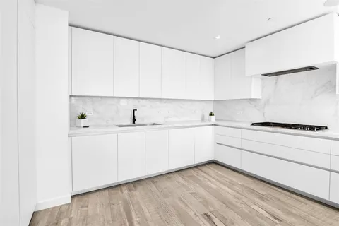 $4,300,000 | 2200 North Ocean Boulevard, Unit S906, Fort Lauderdale, FL 33305