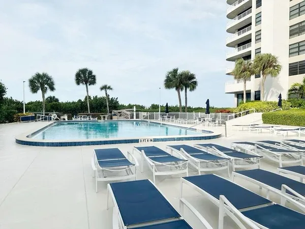 $970,000 | 300 South Collier Boulevard, Unit 1002, Marco Island, FL 34145