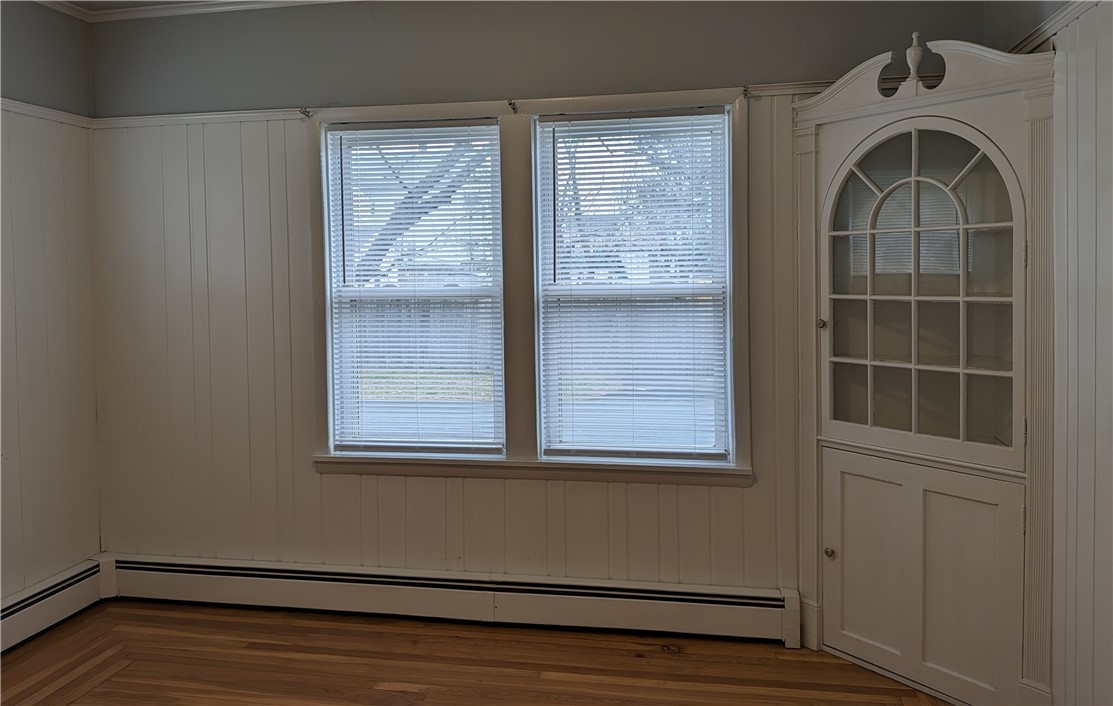 127 Friendly Road Cranston, RI 02910 - Photo 6 of 13