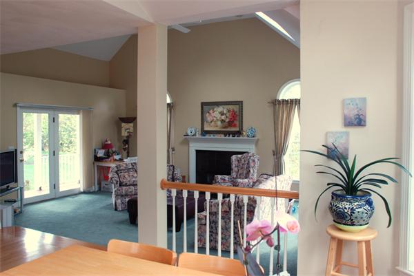 19 Jamie Dunstable, MA 01827 - Photo 9 of 30 Gallery Image 9