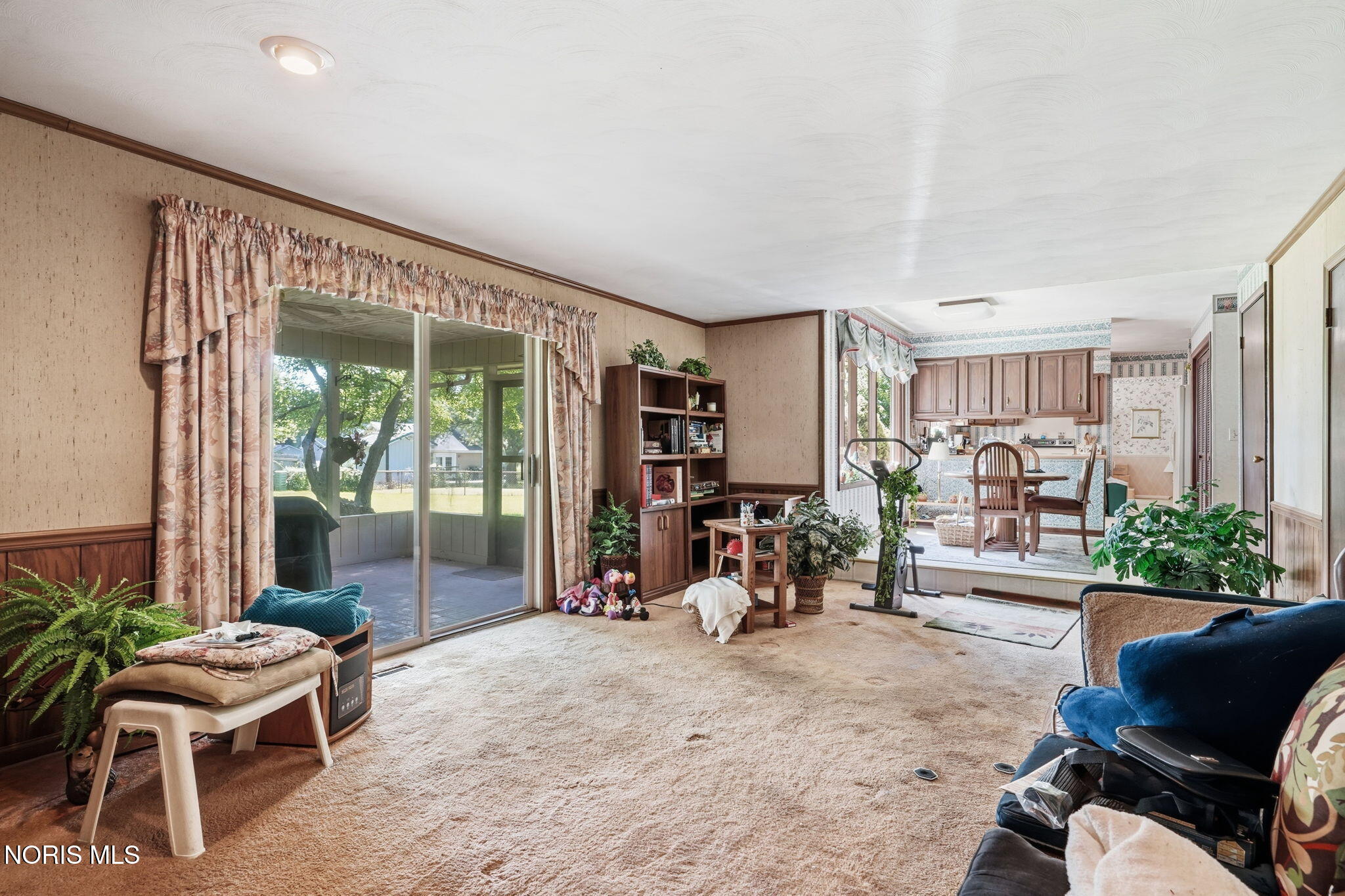 2415 Sweetwater Road Findlay, OH 45840 - Photo 11 of 41 Gallery Image 11