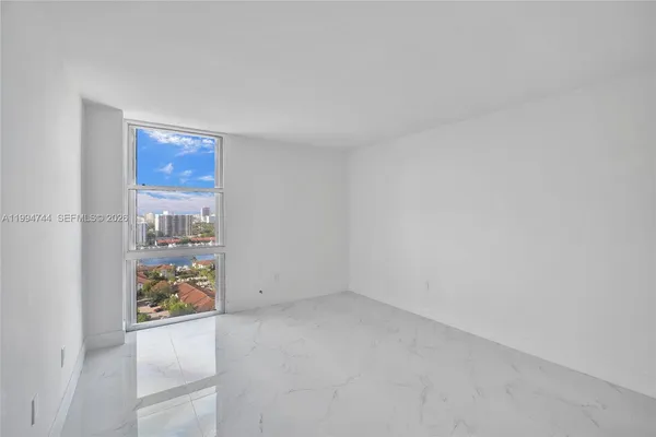 $2,900 | 3625 North Country Club Drive, Unit 2310, Aventura, FL 33180