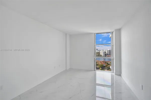 $2,900 | 3625 North Country Club Drive, Unit 2310, Aventura, FL 33180