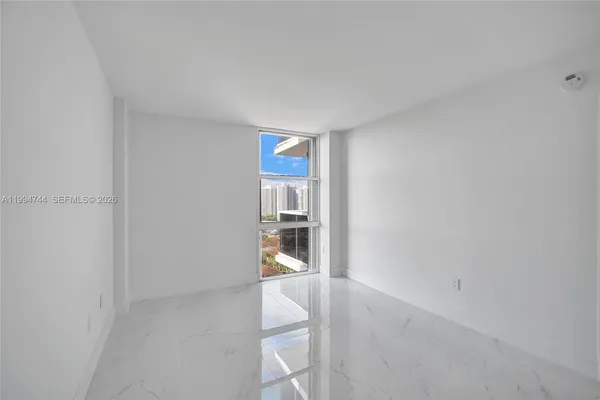 $2,900 | 3625 North Country Club Drive, Unit 2310, Aventura, FL 33180