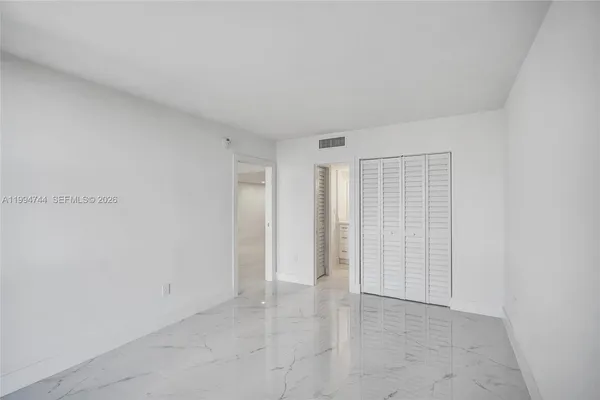 $2,900 | 3625 North Country Club Drive, Unit 2310, Aventura, FL 33180