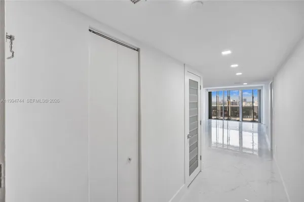 $2,900 | 3625 North Country Club Drive, Unit 2310, Aventura, FL 33180