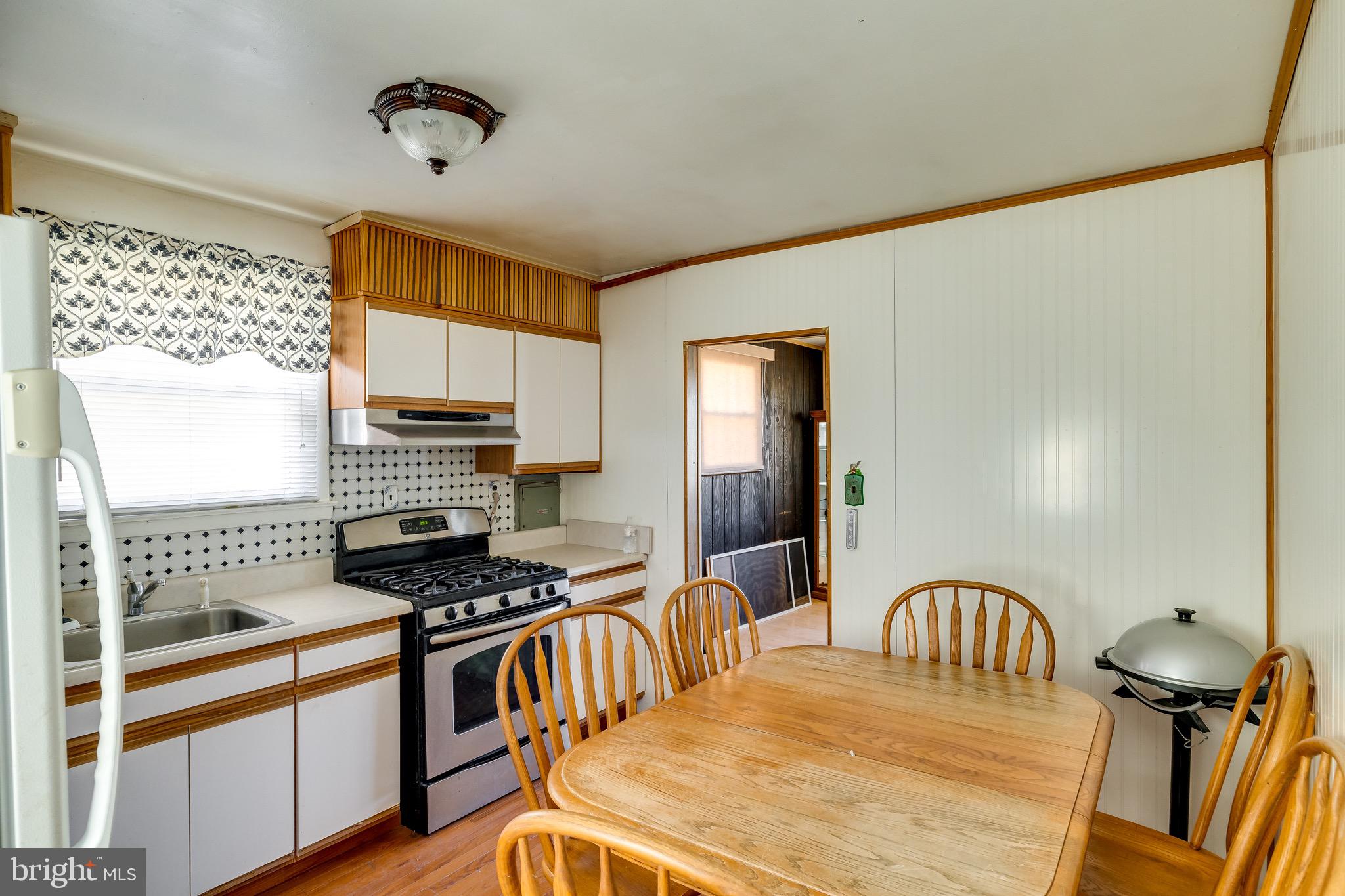 714 Wayne Road Lindenwold, NJ 08021 - Photo 11 of 23