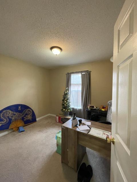 204 Limestone Circle Crestview, FL 32539 - Photo 18 of 19 a room with furniture and window