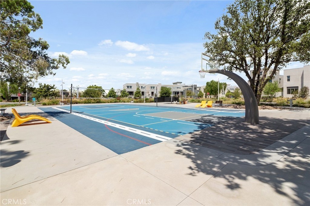 143 Frame Irvine, CA 92618 - Photo 38 of 41 a view of a tennis court