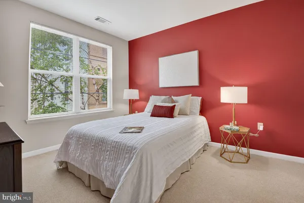 $315,000 | 1201 East-West Highway, Unit 413, Silver Spring, MD 20910
