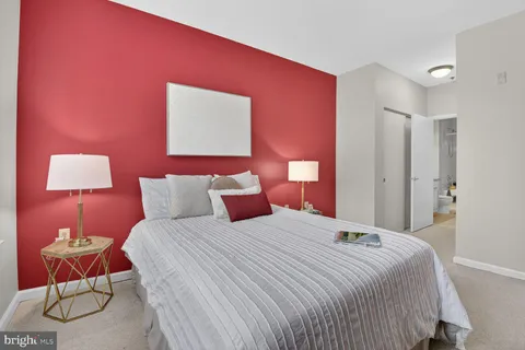 $315,000 | 1201 East-West Highway, Unit 413, Silver Spring, MD 20910