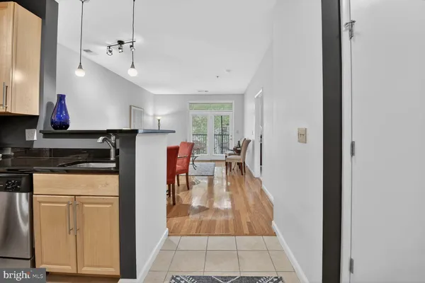 $315,000 | 1201 East-West Highway, Unit 413, Silver Spring, MD 20910