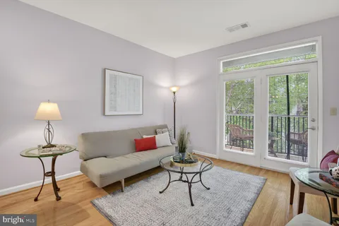 $315,000 | 1201 East-West Highway, Unit 413, Silver Spring, MD 20910