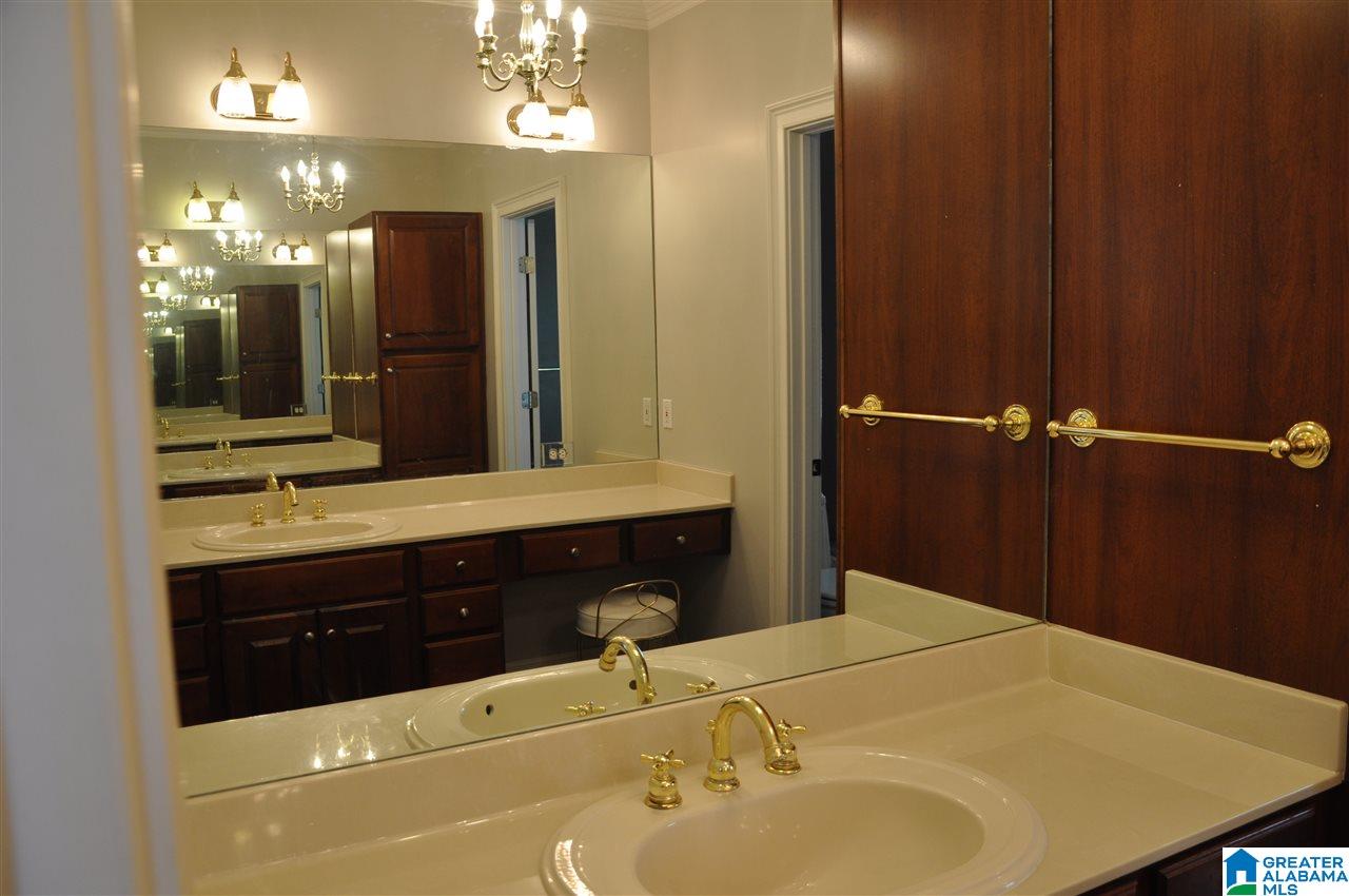 612 Bayhill Road Birmingham, AL 35244 - Photo 20 of 35