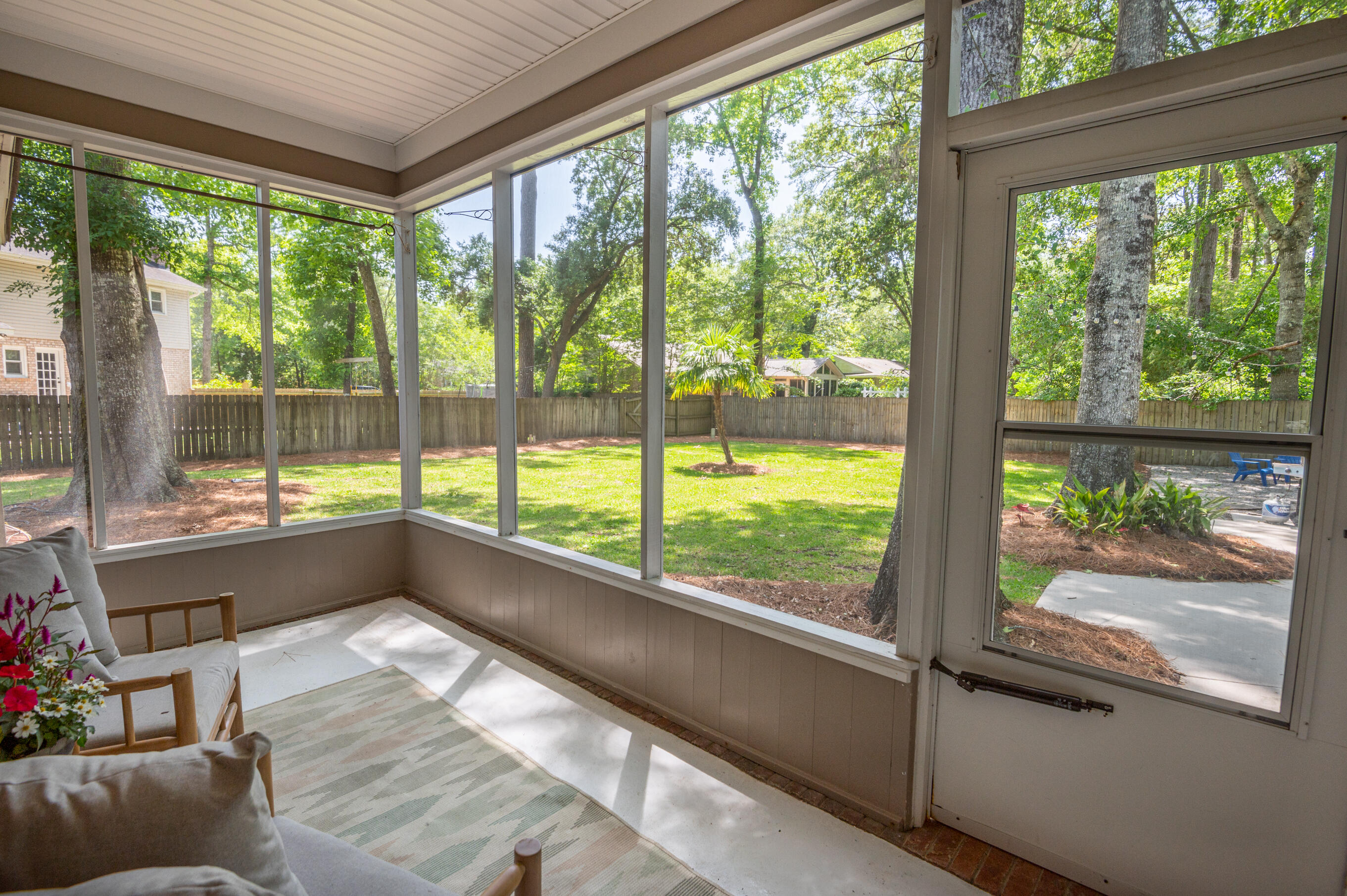 1052 Royalist Road Mount Pleasant, SC 29464 - Photo 19 of 22 _0Z61928