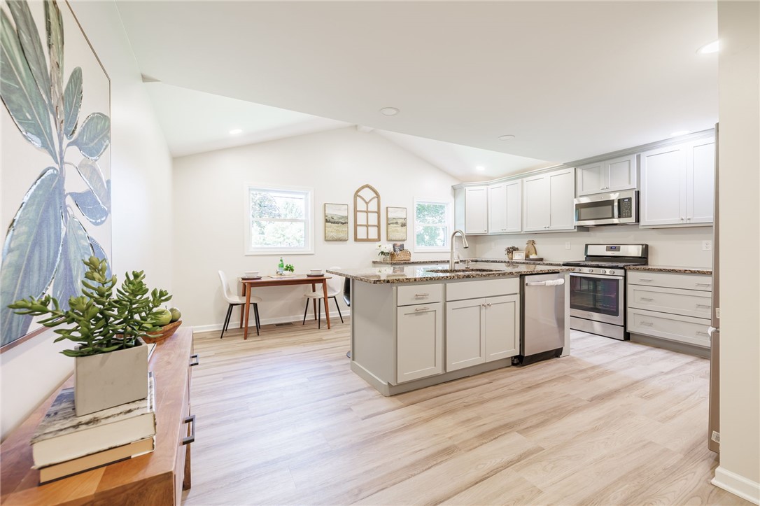 3315 Middle Cheshire Road Canandaigua Town, NY 14424 - Photo 14 of 33