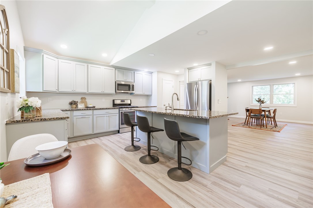 3315 Middle Cheshire Road Canandaigua Town, NY 14424 - Photo 15 of 33