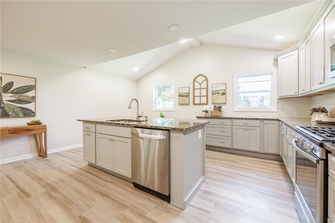 3315 Middle Cheshire Road Canandaigua Town, NY 14424 - Photo 17 of 33