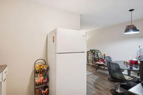 $1,450 | 3513 Emerson Avenue South, Minneapolis, MN 55408