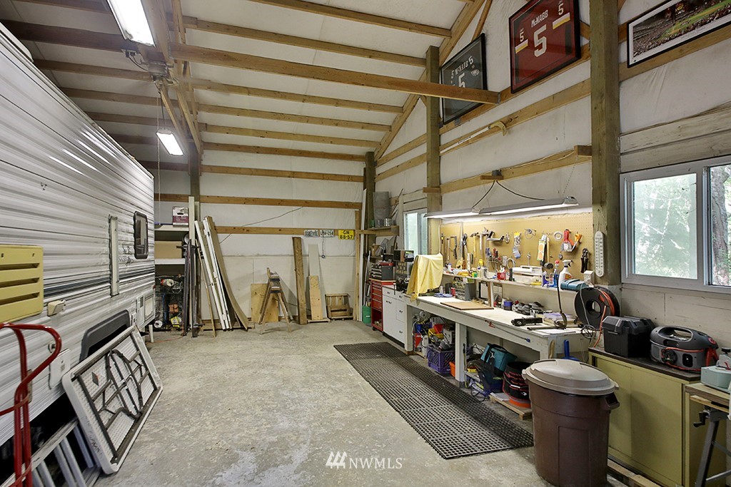 3995 Resort Road Greenbank, WA 98253 - Photo 36 of 40 Gallery Image 36
