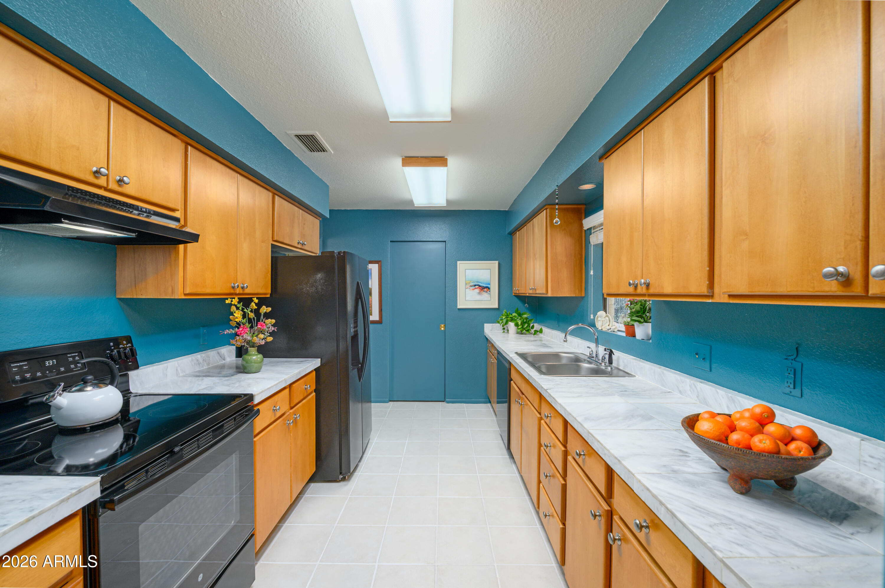 315 Northview Road Sedona, AZ 86336 - Photo 12 of 38 The Kitchen