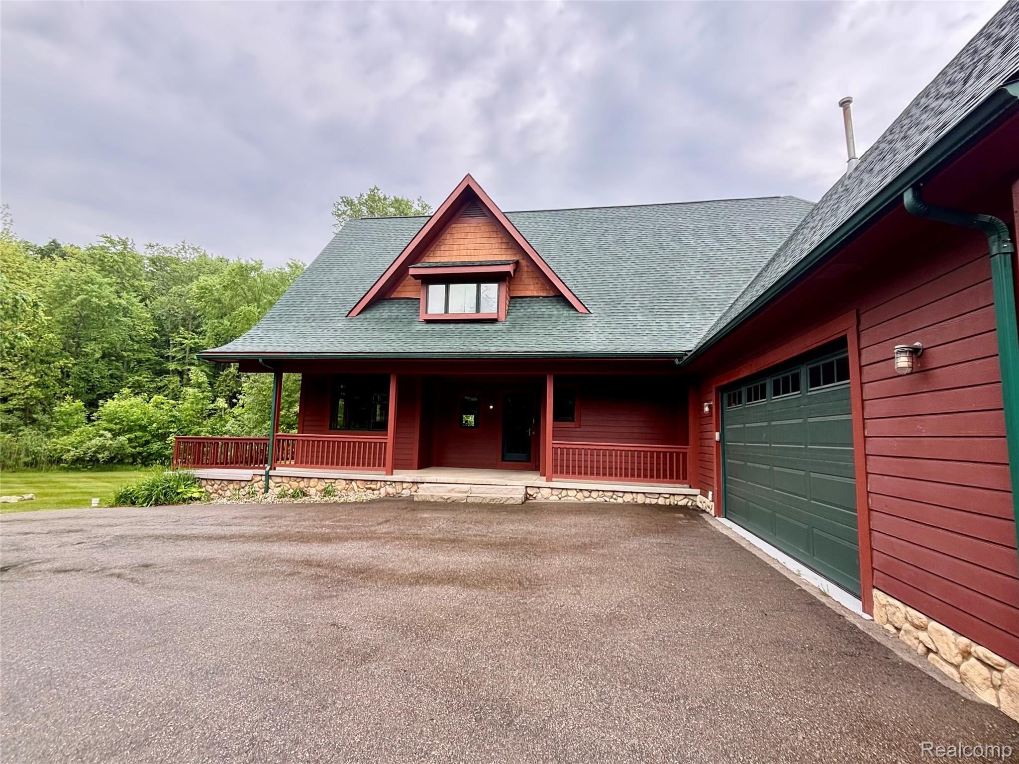 4832 Hosner Road Oxford, MI 48370 - Photo 7 of 43 IMG_9170.jpg