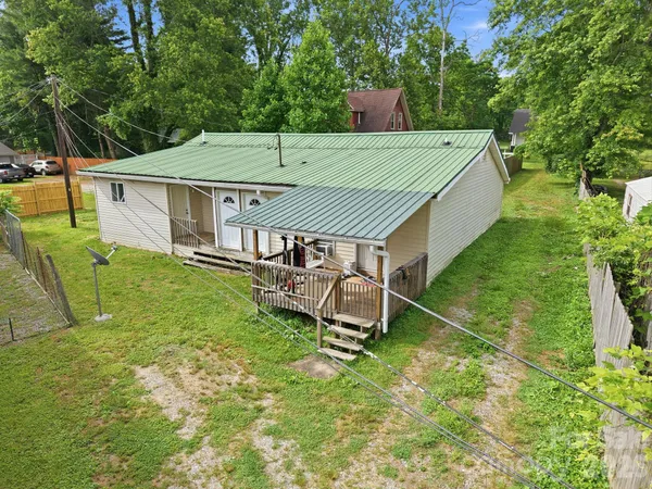 $339,000 | 104 Jody Street, East Flat Rock, NC 28726