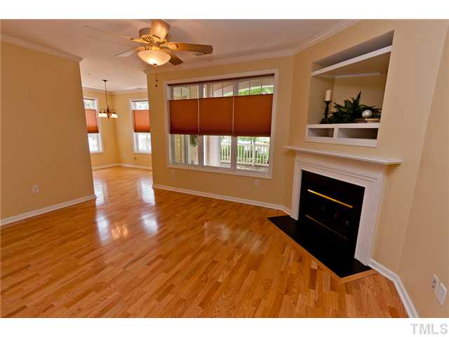 8231 Allyns Landing Way, Unit 2 Raleigh, NC 27615 - Photo 2 of 21 Gallery Image 2