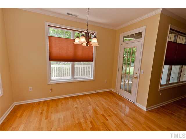 8231 Allyns Landing Way, Unit 2 Raleigh, NC 27615 - Photo 4 of 21 Gallery Image 4
