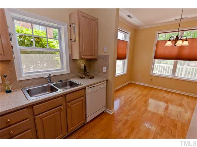 8231 Allyns Landing Way, Unit 2 Raleigh, NC 27615 - Photo 6 of 21 Gallery Image 6