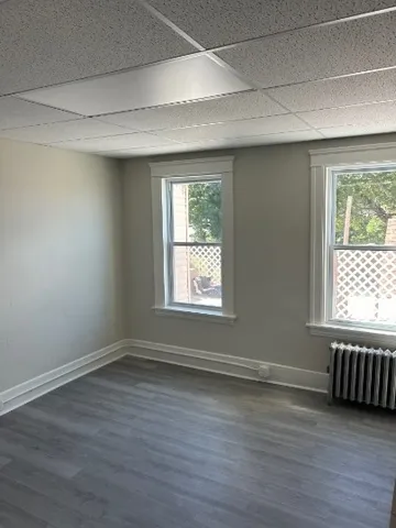 $1,500 | 50 Vernon Street, Unit 2R, Worcester, MA 01610