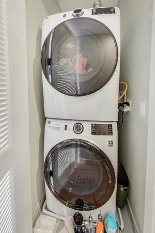 $4,900 | 2429 West Augusta Boulevard, Unit 3, Chicago, IL 60622