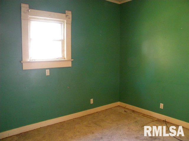 804 North Kickapoo Street Lincoln, IL 62656 - Photo 6 of 8 Gallery Image 6