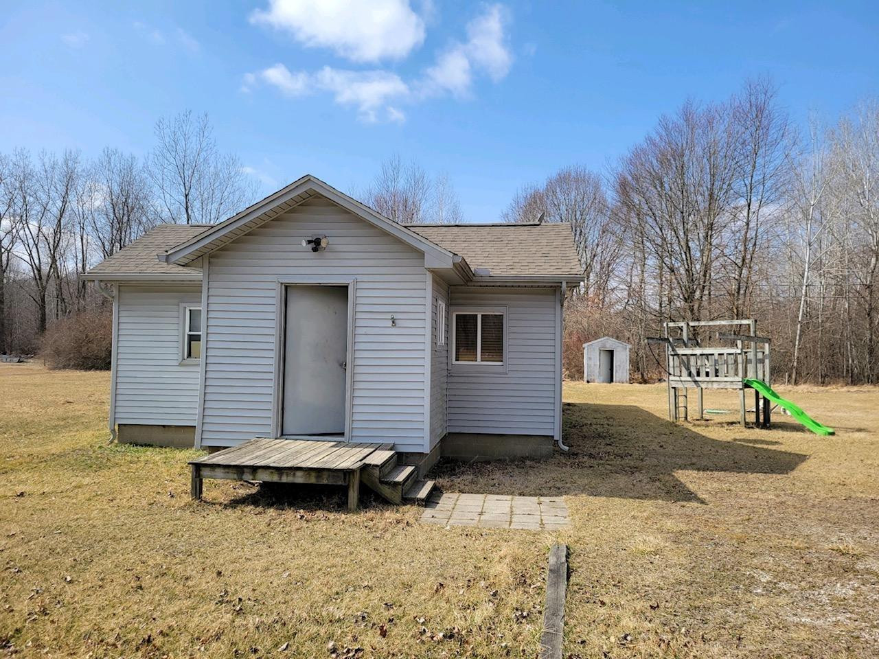 12361 Tuttle Hill Road Milan, MI 48160 - Photo 1 of 12 Photo 1