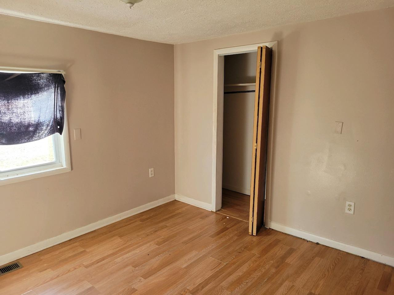 12361 Tuttle Hill Road Milan, MI 48160 - Photo 10 of 12 Photo 10
