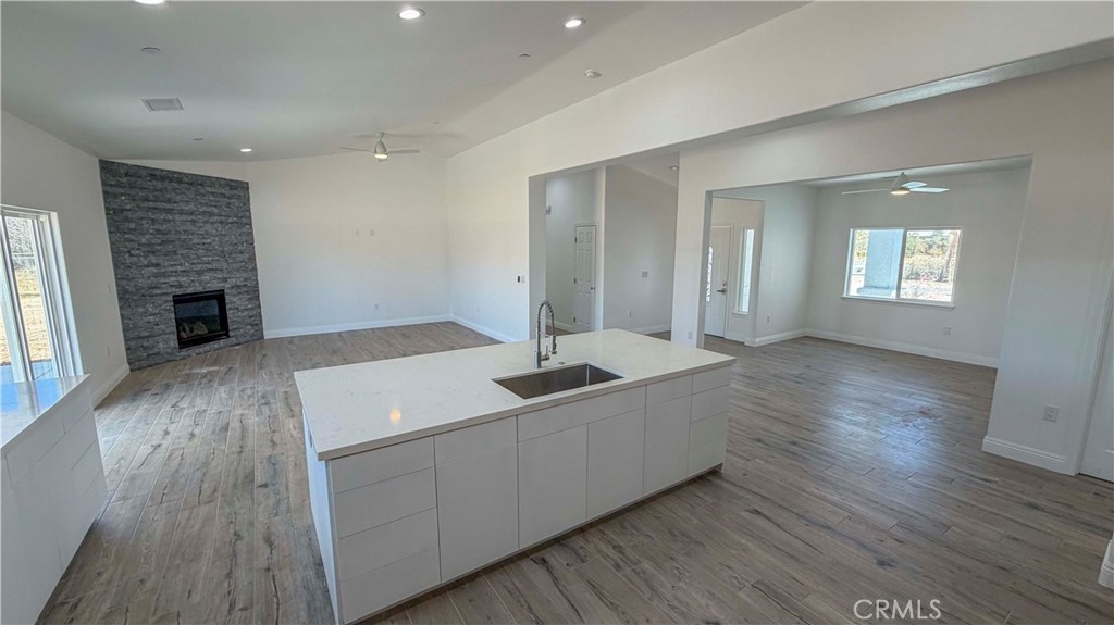14416 Ricaree Road Apple Valley, CA 92307 - Photo 12 of 32
