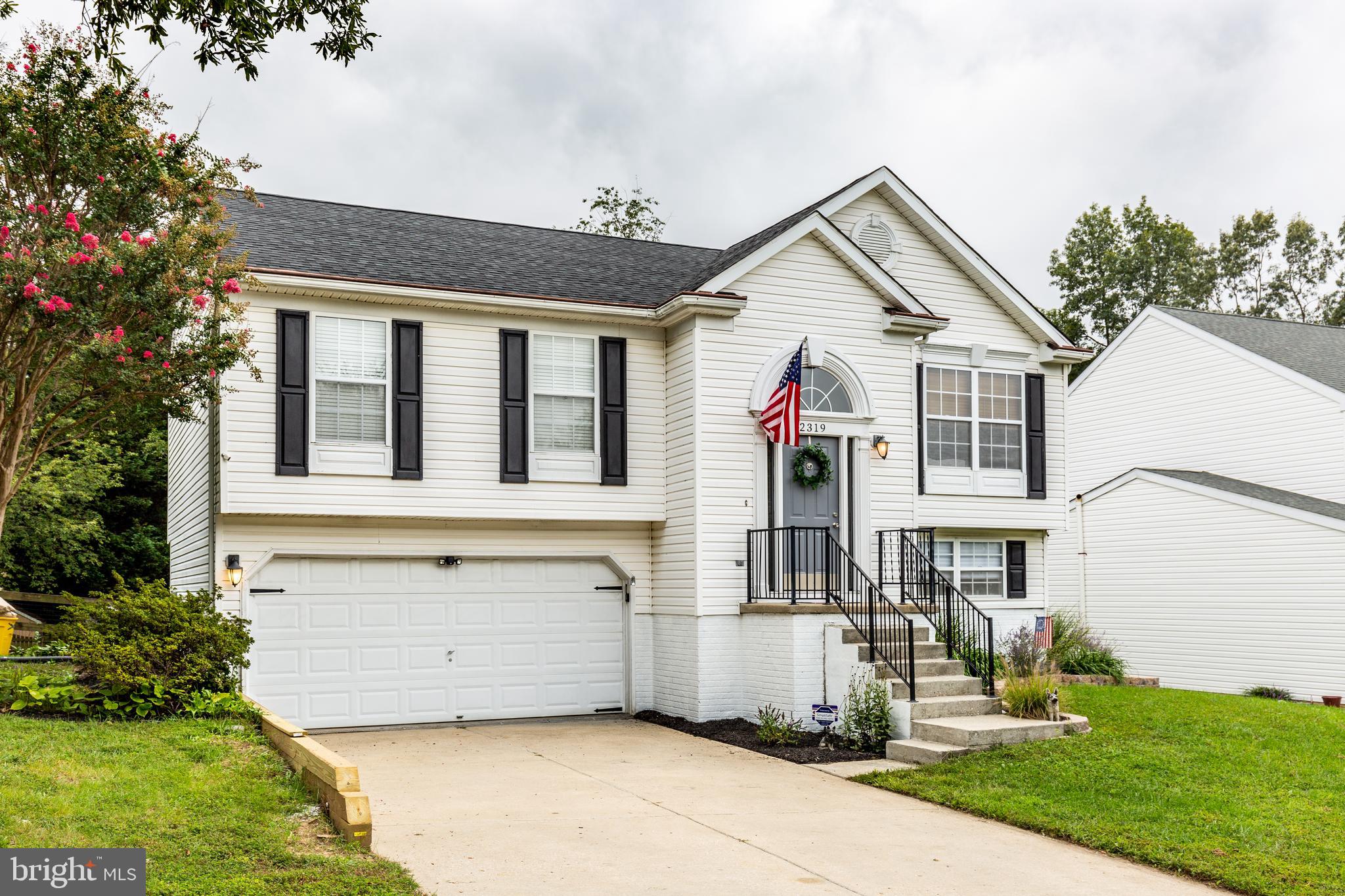 2319 Golden Chapel Road Odenton, MD 21113 - Photo 2 of 38