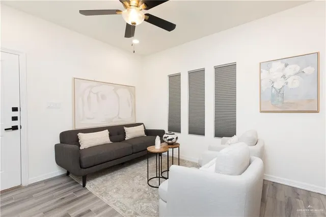 $1,250 | 1006 North Clarence Avenue, Unit 1, Edinburg, TX 78541