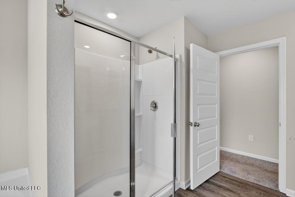 15232 Cypress Way Biloxi, MS 39532 - Photo 20 of 43 IMG_6737