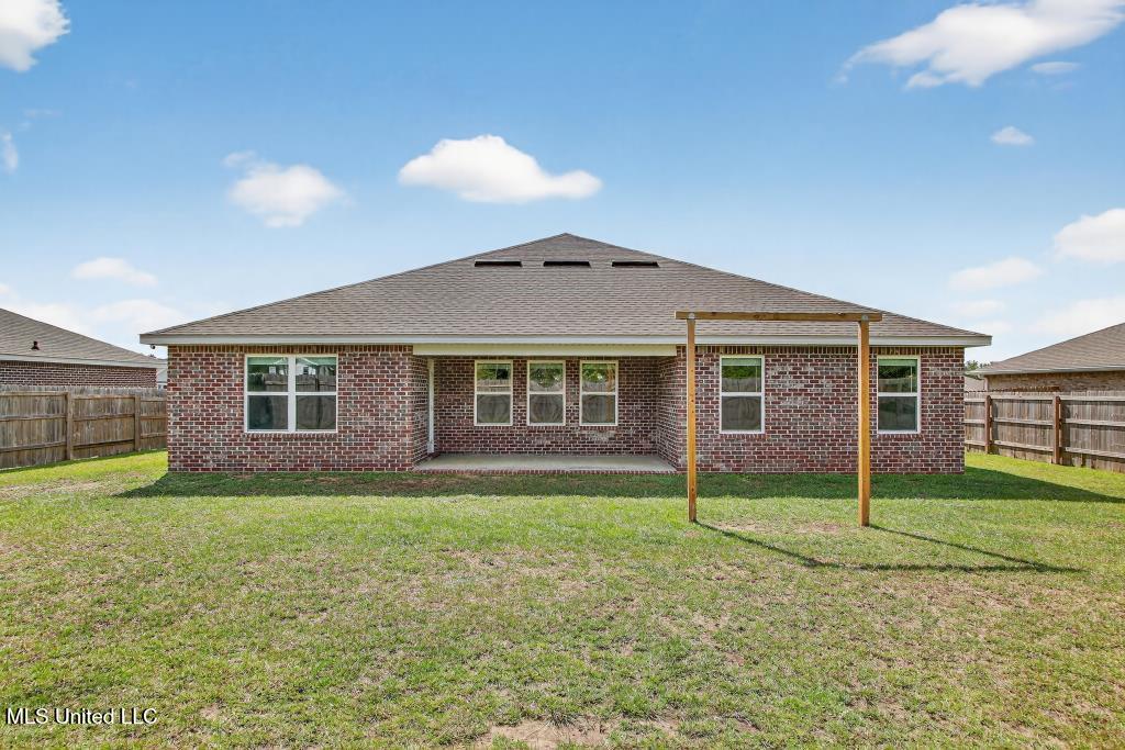 15232 Cypress Way Biloxi, MS 39532 - Photo 36 of 43 IMG_6755