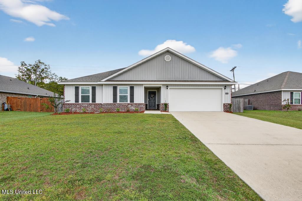 15232 Cypress Way Biloxi, MS 39532 - Photo 38 of 43 IMG_6718