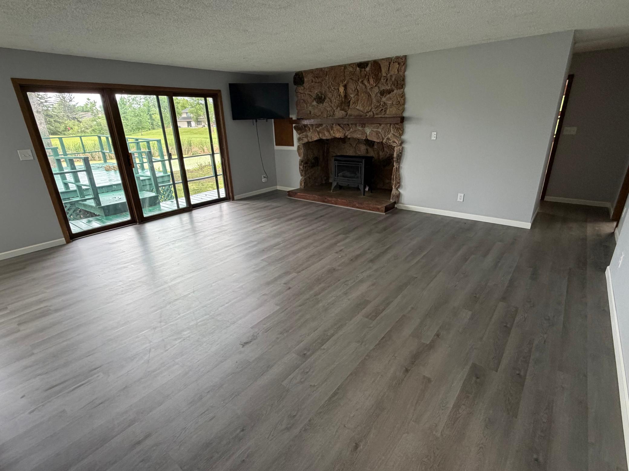 210 Oak Road Warroad, MN 56763 - Photo 14 of 30