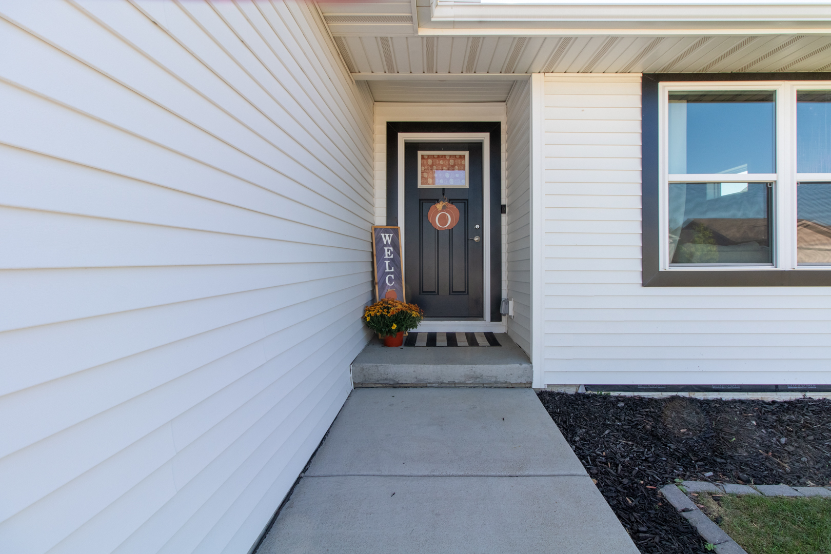 44 Winding Way Bloomington, IL 61705 - Photo 3 of 44 Gallery Image 3