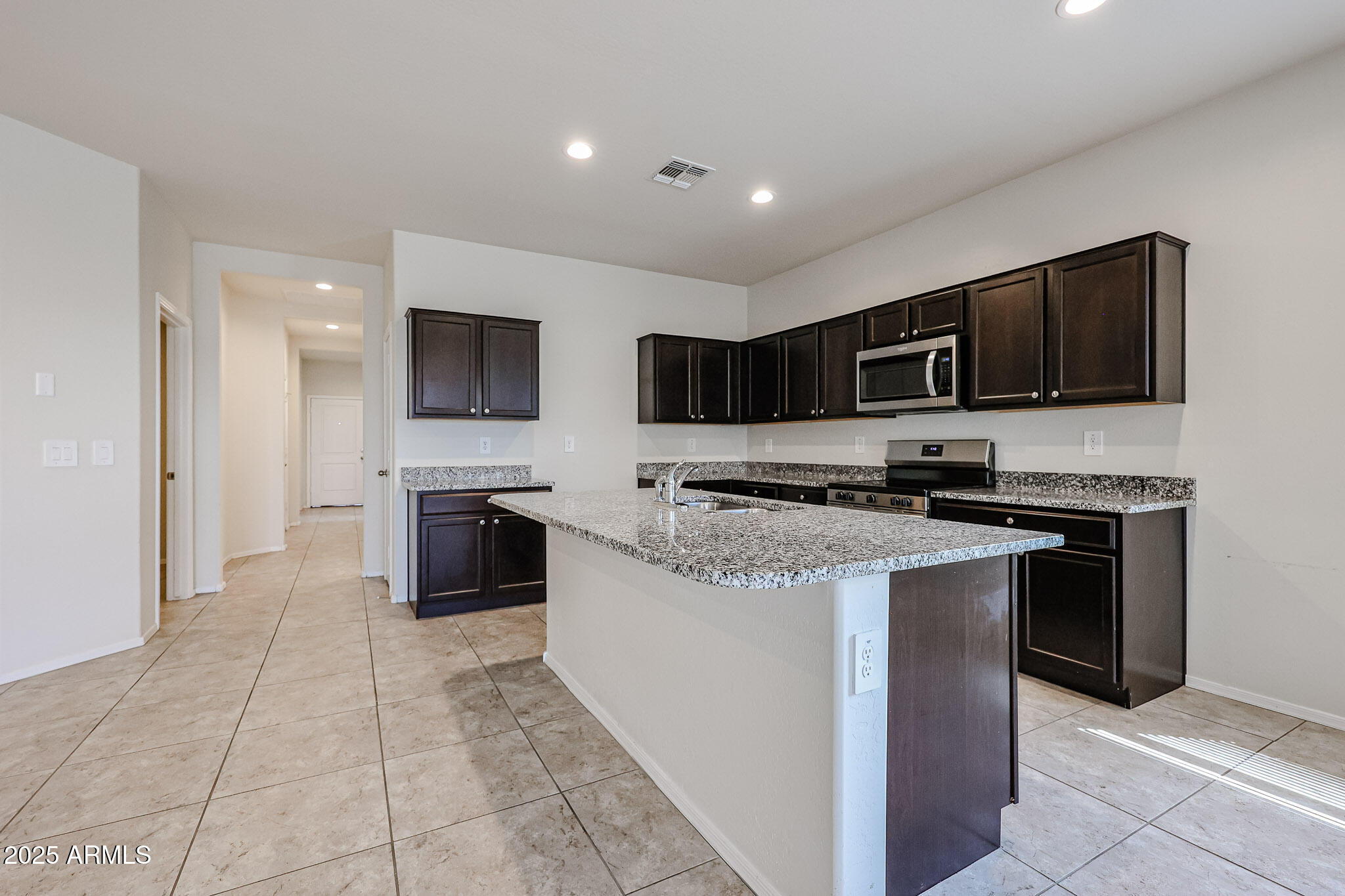 44575 West Palo Cedro Road Maricopa, AZ 85138 - Photo 6 of 42 kitchen