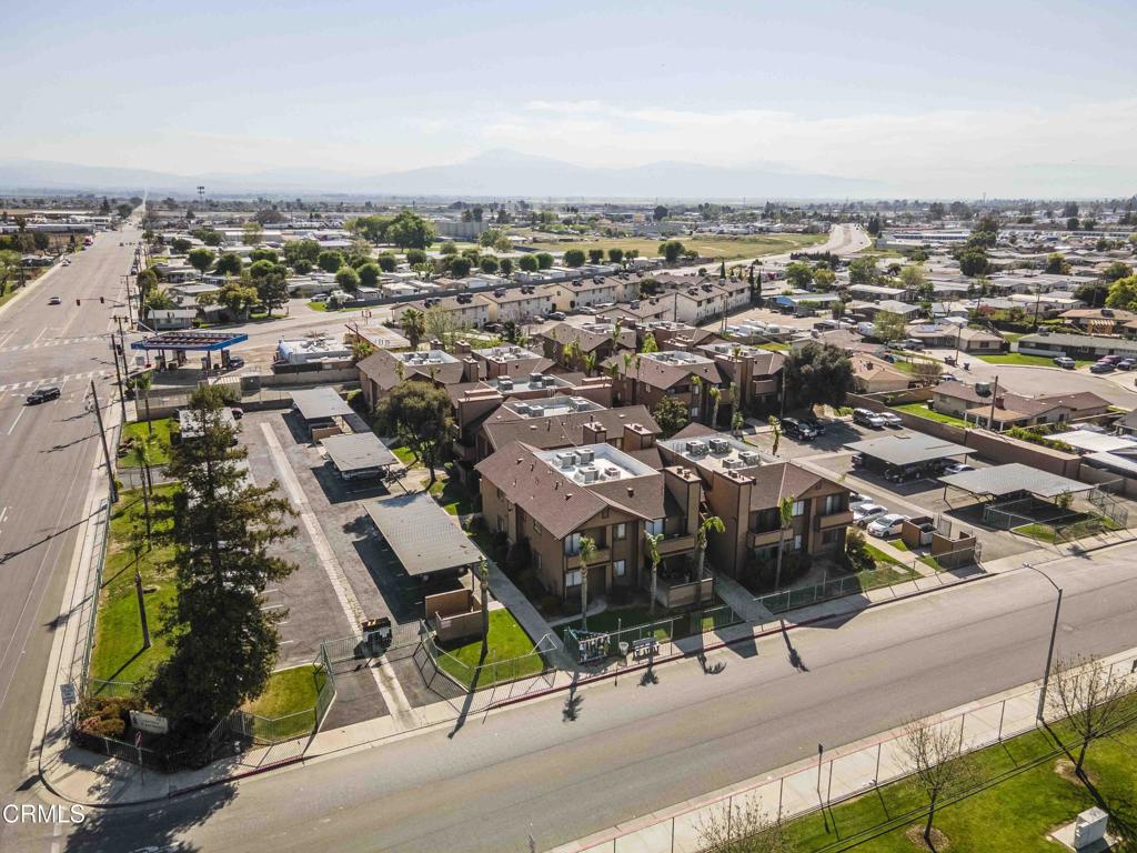 701 Planz Road Bakersfield, CA 93304 - Photo 6 of 12 06