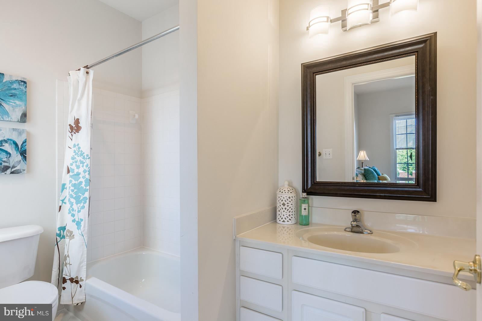 16359 Rusty Rudder Drive Woodbridge, VA 22191 - Photo 23 of 30 Bedroom