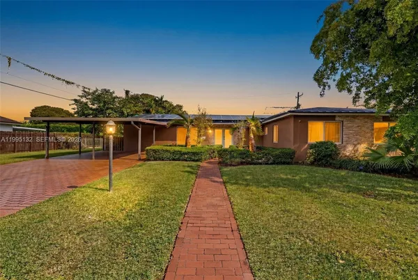 $1,200,000 | 8805 Southwest 81st Street, Miami, FL 33173