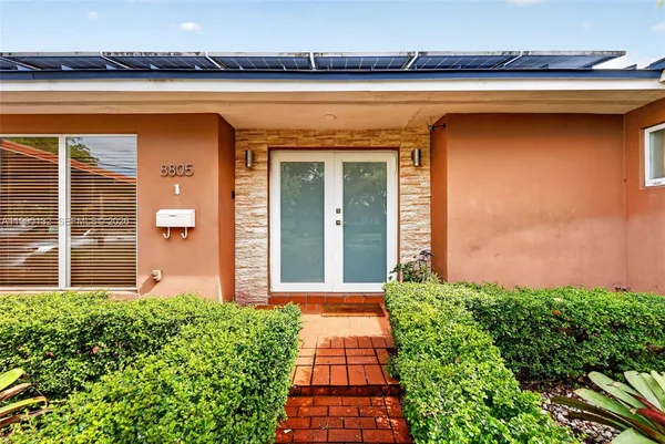 $1,200,000 | 8805 Southwest 81st Street, Miami, FL 33173