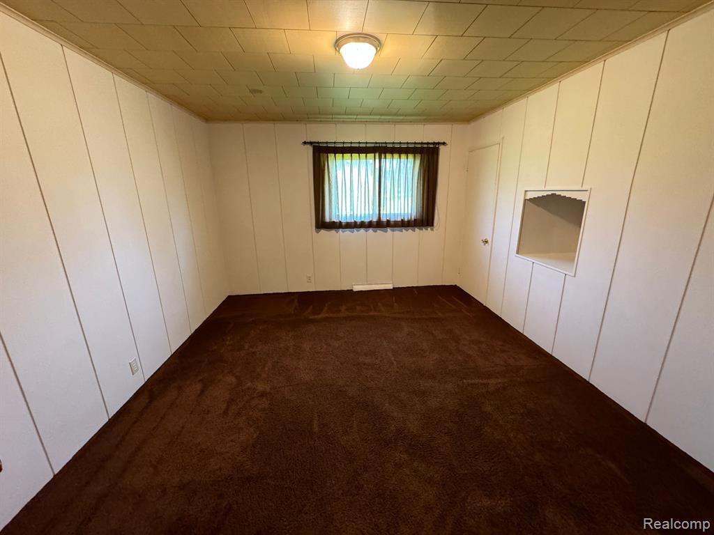 4428 Calkins Road Flint, MI 48532 - Photo 15 of 27